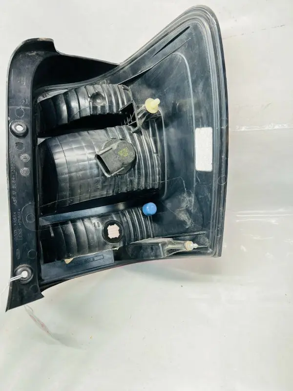 2008 2009 2010 2011 2012 FORD ESCAPE HALOGEN REAR LEFT OEM TAIL LIGHT - Image 11