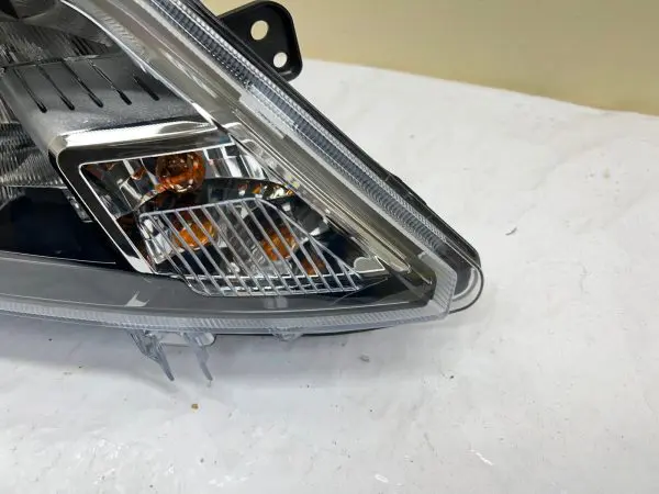 2010 2011 2012 FORD FUSION HALOGEN FRONT RIGHT CAPA HEADLIGHT - Image 3