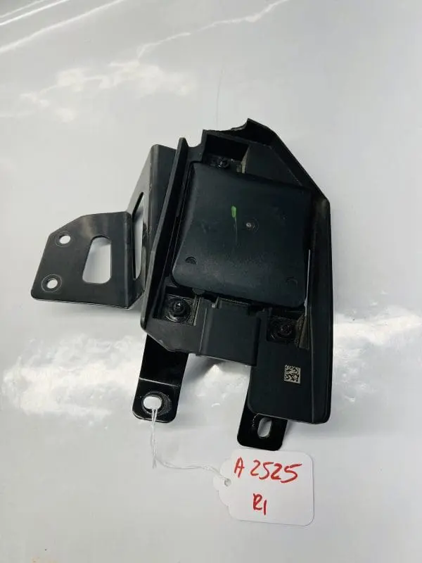 99140-S9000 2020 2021 2022 KIA TELLURIDE REAR LEFT OEM BLIND SPOT RADAR SENSOR
