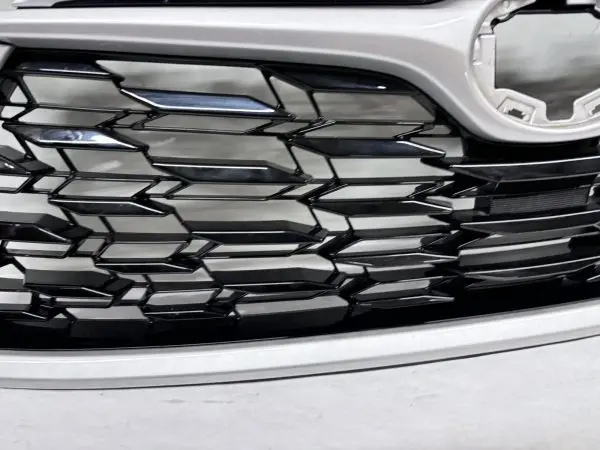 🎈NICE🎈 2020 2021 2022 2023 TOYOTA HIGHLANDER FRONT OEM GRILLE 53111OE250 - Image 10