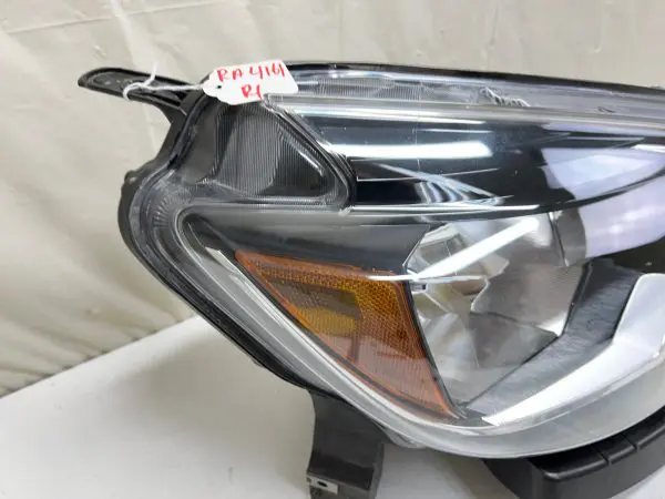 ALL TABS 2016 2017 2018 2019 NISSAN SENTRA HALOGEN FRONT RIGHT OEM HEADLIGHT - Image 8