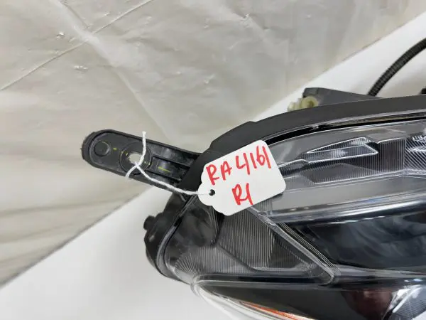 ALL TABS 2016 2017 2018 2019 NISSAN SENTRA HALOGEN FRONT RIGHT OEM HEADLIGHT - Image 9