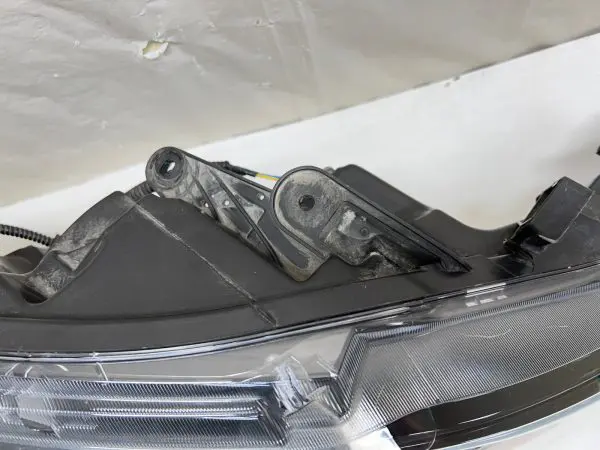ALL TABS 2016 2017 2018 2019 NISSAN SENTRA HALOGEN FRONT RIGHT OEM HEADLIGHT - Image 10