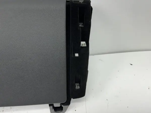 OEM PORSCHE CLOVE BOX 2016-2021 2022 2023 718 Boxster 911 Cayman 99155220416dk4 - Image 3