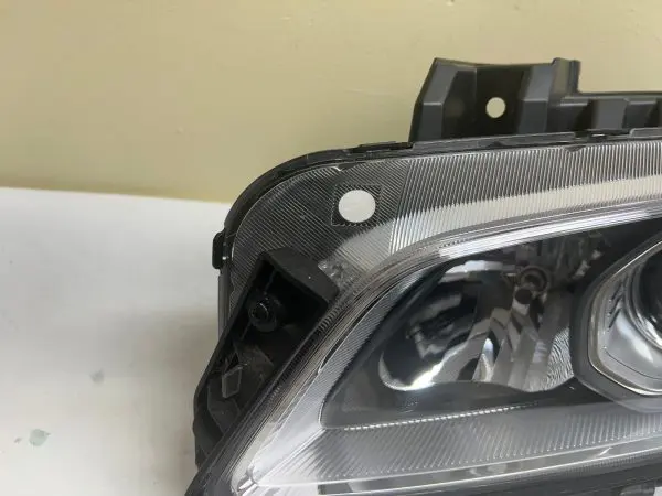 92101-J9020 NICE 2018 2019 2020 2021 HYUNDAI KONA FRONT LEFT OEM HEADLIGHT - Image 8