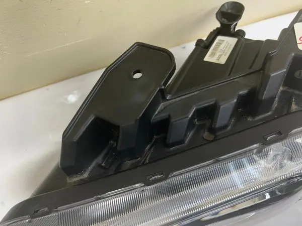 92101-J9020 NICE 2018 2019 2020 2021 HYUNDAI KONA FRONT LEFT OEM HEADLIGHT - Image 11