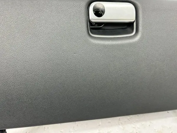 OEM PORSCHE CLOVE BOX 2016-2021 2022 2023 718 Boxster 911 Cayman 99155220416dk4 - Image 9