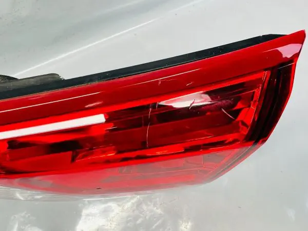 2017 2018 2019 NISSAN PATHFINDER HALOGEN REAR RIGHT INNER OEM TAIL LIGHT - Image 8