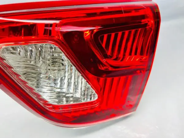 2017 2018 2019 NISSAN PATHFINDER HALOGEN REAR RIGHT INNER OEM TAIL LIGHT - Image 10