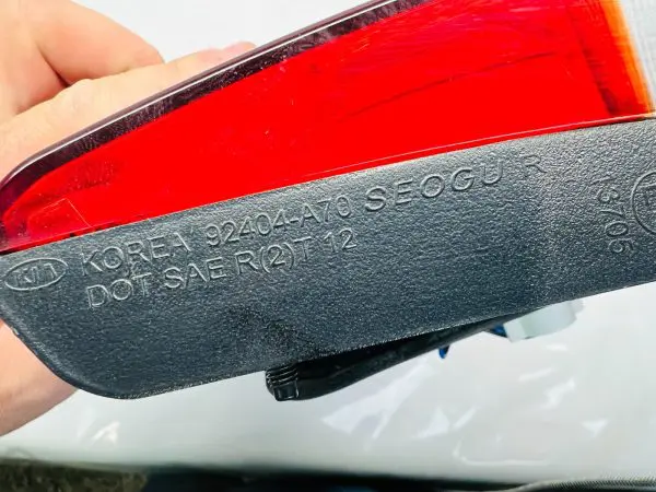 92404-A70 2014 2015 2016 KIA FORTE REAR RIGHT INNER OEM TAIL LIGHT - Image 8