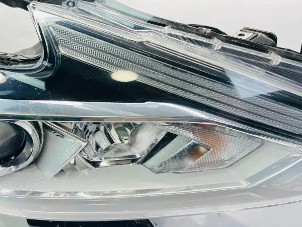 2016 2017 2018 NISSAN ALTIMA HALOGEN FRONT RIGHT OEM HEADLIGHT - Image 4