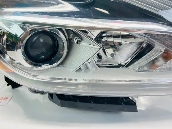 2016 2017 2018 NISSAN ALTIMA HALOGEN FRONT RIGHT OEM HEADLIGHT - Image 5
