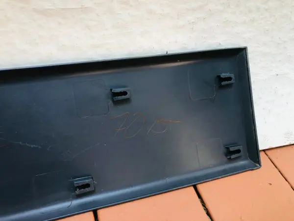 1306606070 2014 2015 2016 2017 2018 DODGE PROMASTER LEFT DOOR TRIM SILL PLATE - Image 6