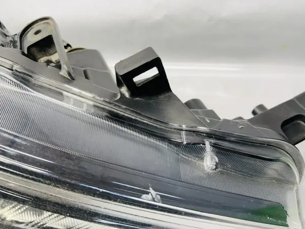 2016 2017 2018 2019 NISSAN SENTRA HALOGEN FRONT RIGHT OEM HEADLIGHT - Image 5