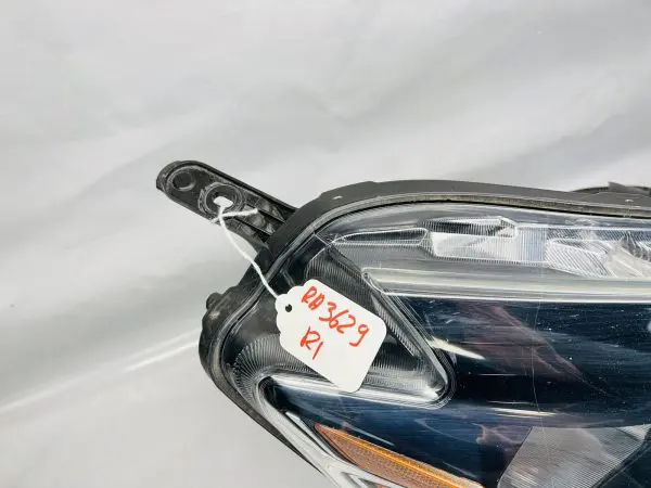 2016 2017 2018 2019 NISSAN SENTRA HALOGEN FRONT RIGHT OEM HEADLIGHT - Image 14