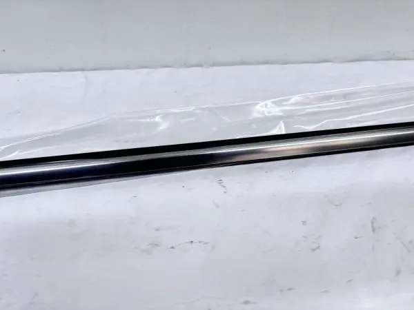 OEM 2013-2016 2017 2018 Nissan Altima rear right door belt molding 828203ta0a - Image 4