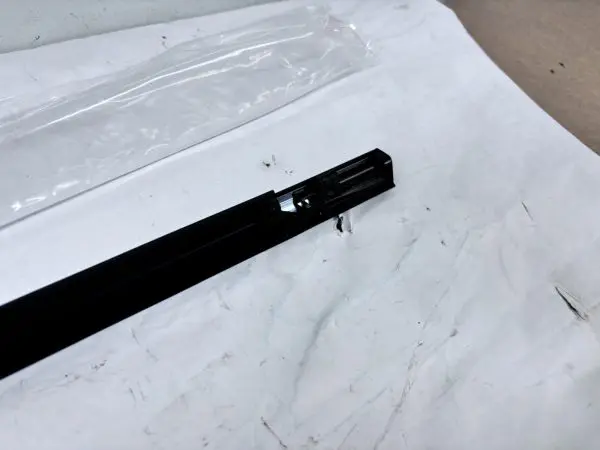 OEM 2013-2016 2017 2018 Nissan Altima rear right door belt molding 828203ta0a - Image 6