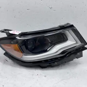 2017 2018 2019 2020 2021 JEEP COMPASS XENON HID FRONT RIGHT OEM HEADLIGHT