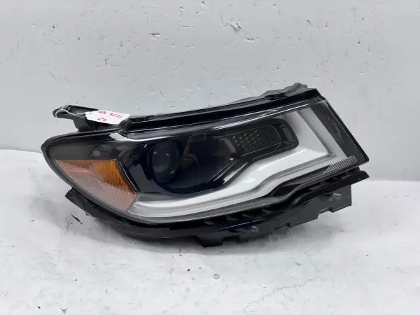 2017 2018 2019 2020 2021 JEEP COMPASS XENON HID FRONT RIGHT OEM HEADLIGHT