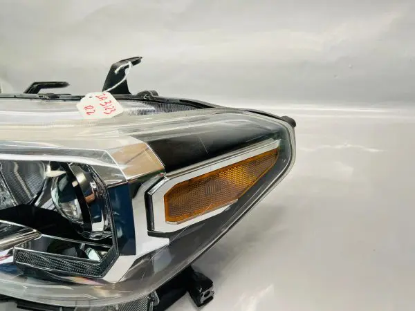 2016 2017 2018 2019 2020 2021 2022 TOYOTA TACOMA HALOGEN LED LEFT OEM HEADLIGHT - Image 3