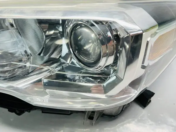 TABS 2016 2017 2018 2019 2020 2021 2022 TOYOTA TACOMA HALOGEN LEFT OEM HEADLIGHT - Image 8