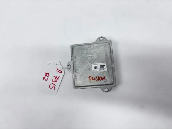 2017 2018 2019 FORD FUSION LED HEADLIGHT BALLAST CONTROL UNIT L90077817