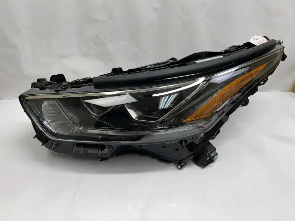 2020 2021 2022 2023 TOYOTA HIGHLANDER LED FRONT LEFT OEM HEADLIGHT 101008A06J
