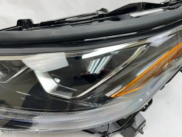 2020 2021 2022 2023 TOYOTA HIGHLANDER LED FRONT LEFT OEM HEADLIGHT 101008A06J - Image 8
