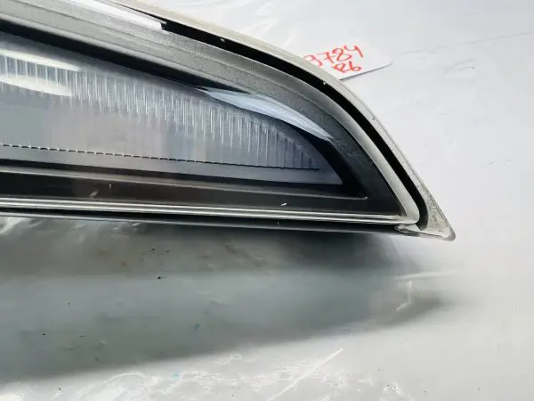 92403E6 2015 2016 2017 HYUNDAI SONATA LED HYBRID REAR LEFT INNER OEM TAIL LIGHT - Image 2