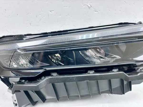 NICE ALL TABS  2023 2024 2025 HONDA CRV FULL LED FRONT RIGHT HEADLIGHT - Image 9