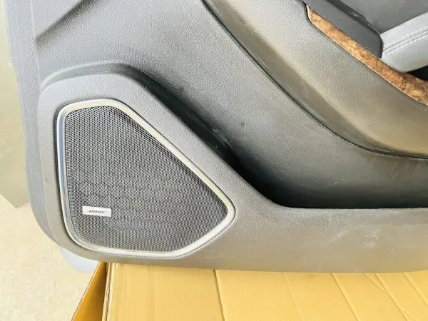 15 2016 2017 2018 2019 2020 TAHOE SUBURBAN YUKON FRONT RIGHT INTERIOR DOOR PANEL - Image 11