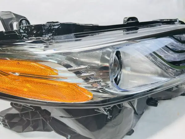 2018 2019 2020 2021 2022 2023 TOYOTA CAMRY FULL LED FRONT RIGHT OEM HEADLIGHT - Image 3