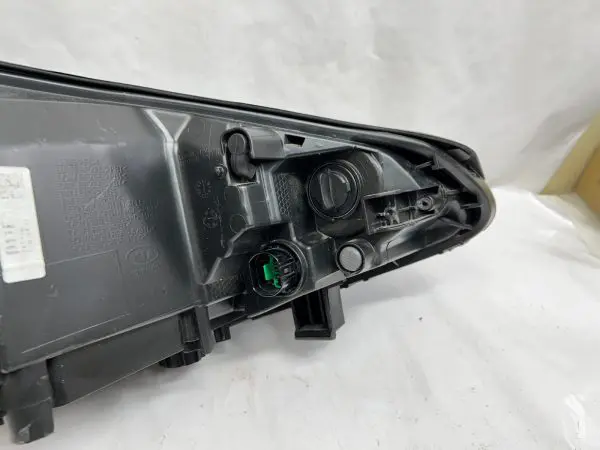 92101-d9 2017 2018 2019 kia sportage halogen led front left oem headlight - Image 13