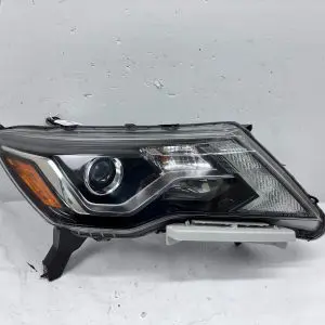 2017 2018 2019 2020 NISSAN PATHFINDER HALOGEN FRONT RIGHT OEM HEADLIGHT