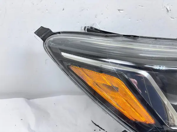 2017 2018 2019 2020 NISSAN PATHFINDER HALOGEN FRONT RIGHT OEM HEADLIGHT - Image 13