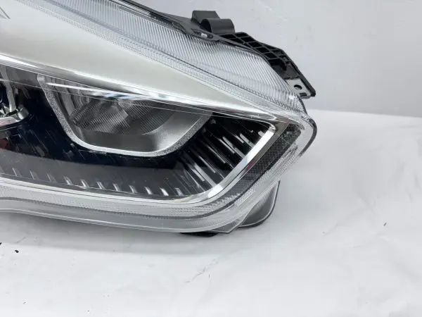 2017 2018 2019 ford escape halogen led front right oem headlight gj5413w029bf - Image 11