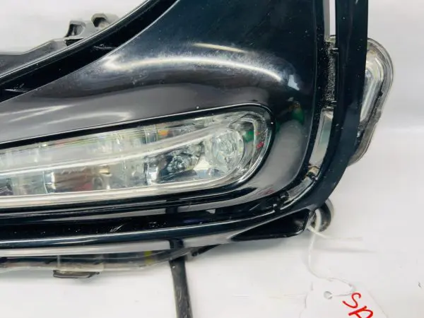 2017 2018 2019 TOYOTA COROLLA LED FRONT LEFT OEM FOG LIGHT DAYTIME RUNNING LIGHT - Image 2