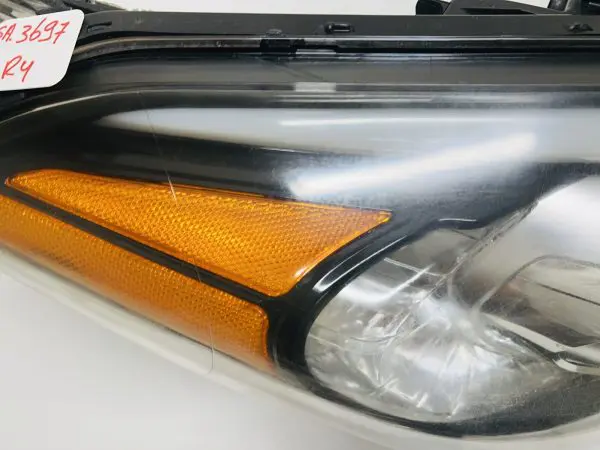 2014 2015 2016 KIA FORTE HALOGEN NO LED  RIGHT OEM HEADLIGHT 92102A7200 - Image 10