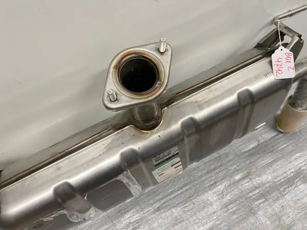2016 2017 2018 2019 2020 2021 MAZDA CX9 REAR OEM MUFFLER EXHAUST py88-40-100 - Image 2