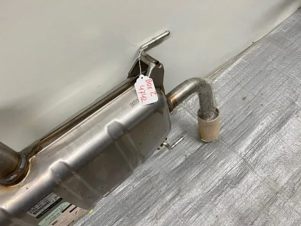 2016 2017 2018 2019 2020 2021 MAZDA CX9 REAR OEM MUFFLER EXHAUST py88-40-100 - Image 3