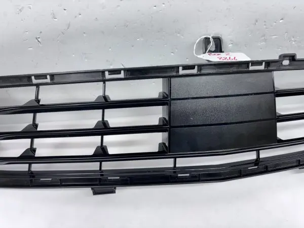 OEM 2020 2021 2022 2023 2024 cadillac xt5 Lower front Bumper grille 84776042 - Image 13