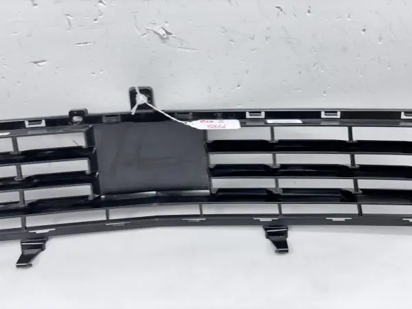 OEM 2020 2021 2022 2023 2024 cadillac xt5 Lower front Bumper grille 84776042 - Image 19