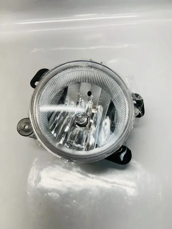 5182026AA 2010-2020 Dodge Journey Jeep Wrangler  Jeep Cherokee Fog Light LF RH