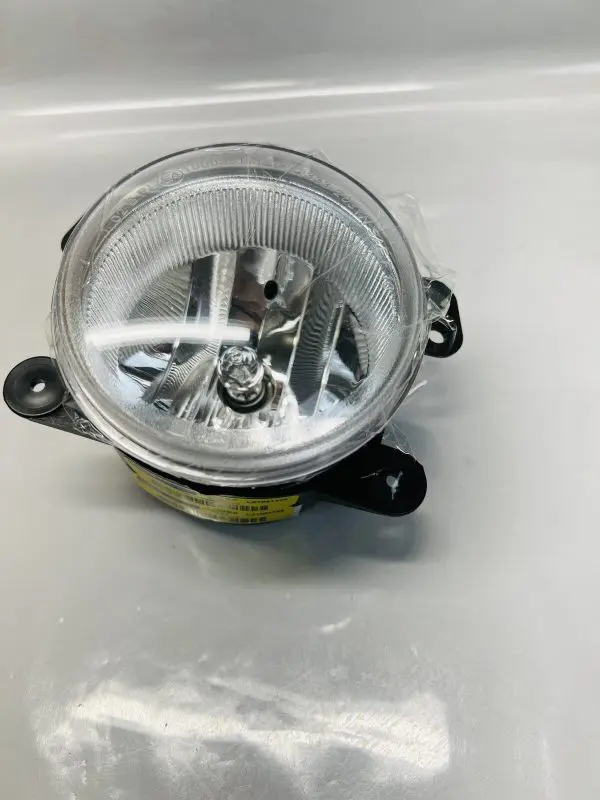 5182026AA 2010-2020 Dodge Journey Jeep Wrangler  Jeep Cherokee Fog Light LF RH - Image 2