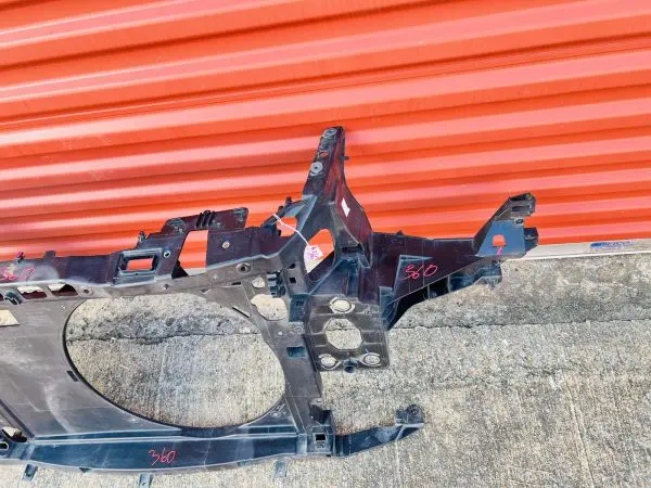2007 2008 2009 2010 2011 2012 2013 MINI COOPER RADIATOR CORE SUPPORT GENUINE OEM - Image 2