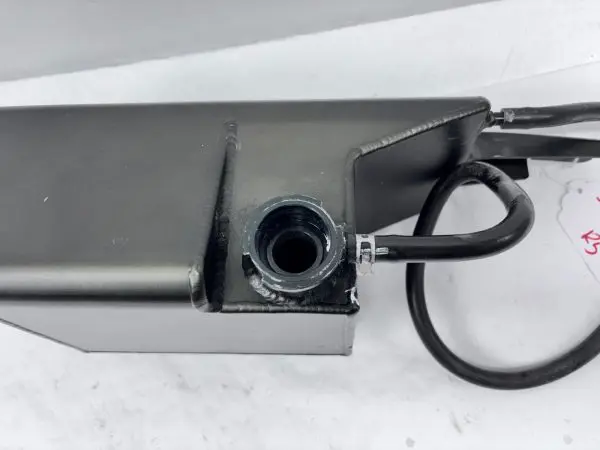 Aluminum Coolant Overflow Reservoir Tank For Nissan Skyline GTR R35 2009-2014 - Image 2