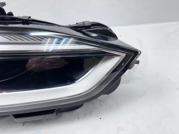 2018 2019 AUDI A5 S5 RS5 LED FRONT RIGHT OEM HEADLIGHT 8W6941034F - Image 2