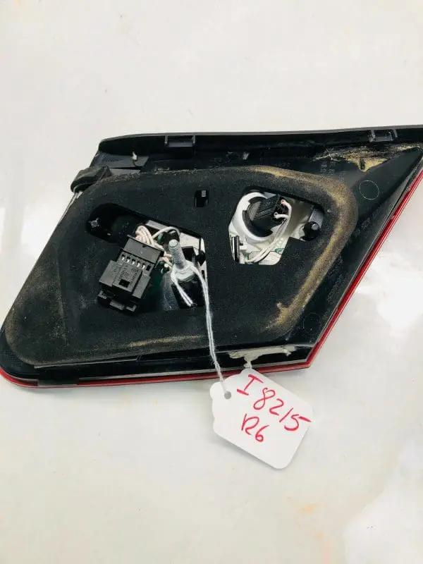 2010 2011 2012 2013 MERCEDES E CLASS REAR RIGHT OEM TAIL LIGHT E550 350 300 - Image 9