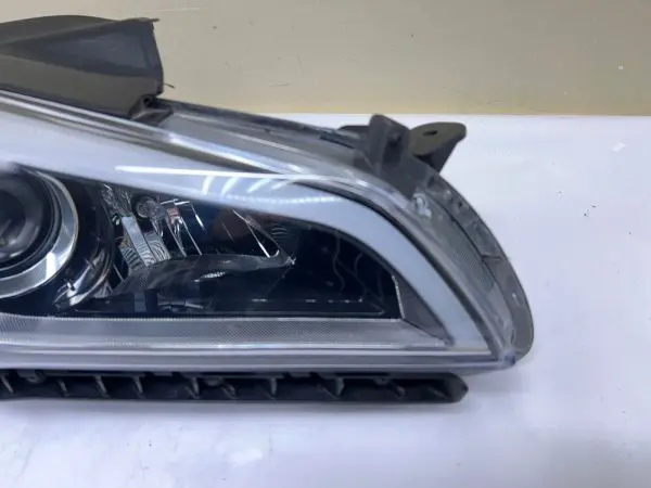 NICE 92102-C2000 2015 2016 2017 HYUNDAI SONATA HALOGEN FRONT RIGHT OEM HEADLIGHT - Image 4