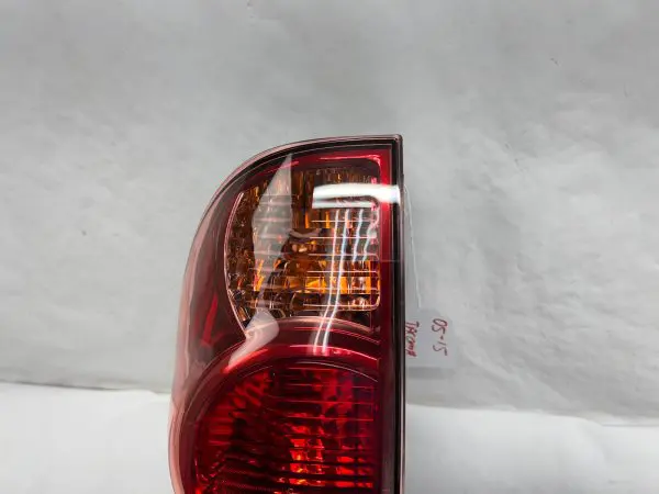 mint 2005-2012 2013 2014 2015 toyota tacoma halogen rear left oem tail light - Image 6